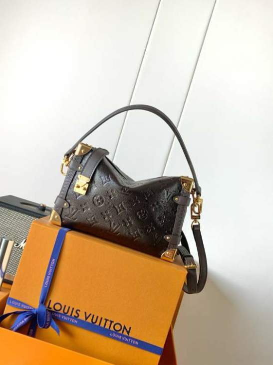 Picture of Louis Vuitton Handbags _SKUfw224596799fw